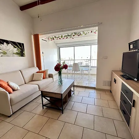 Mezzanine 45m2 Ct120-1070 Apartment *